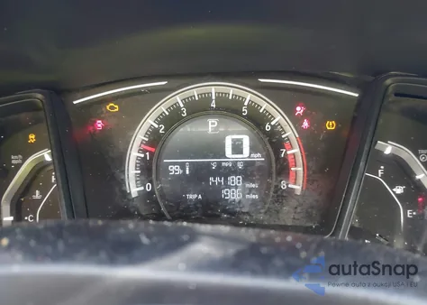 2017 Honda Civic Lx z USA, uszkodzony, nr VIN 19XFC2F5XHE005306